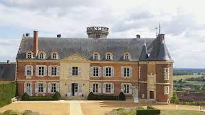 Profitez de votre séjour dans nos gîtes de Charme pour visiter le château de Montmirail